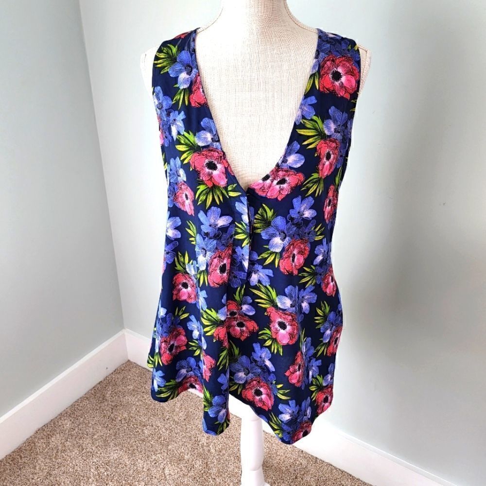 Lumiere Women's Floral Sleeveless Splice Neck Romper Size Small